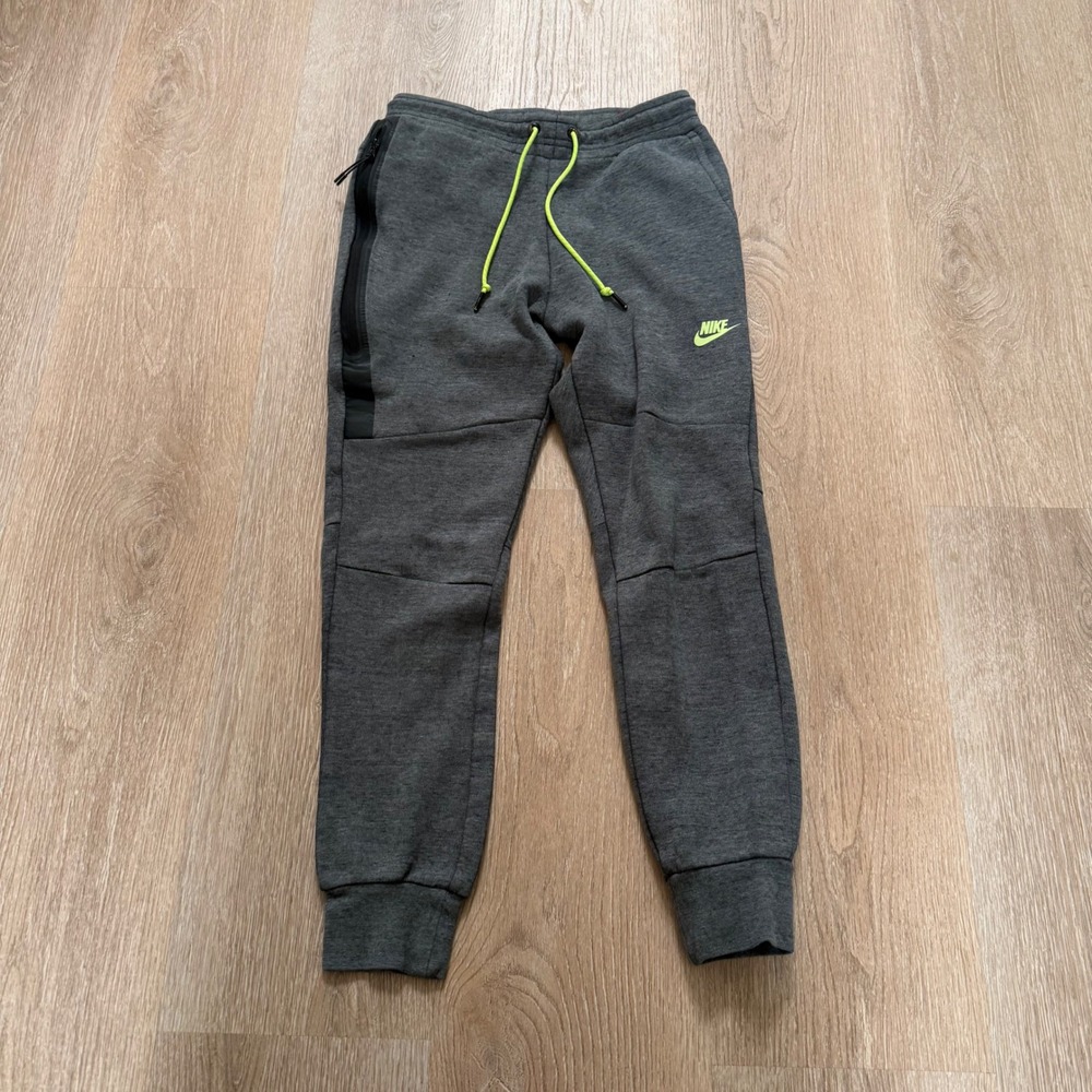 Nike Tech Fleece Joggers Men Small Grey Lime Green Tapered Sweatpants CU4495-063